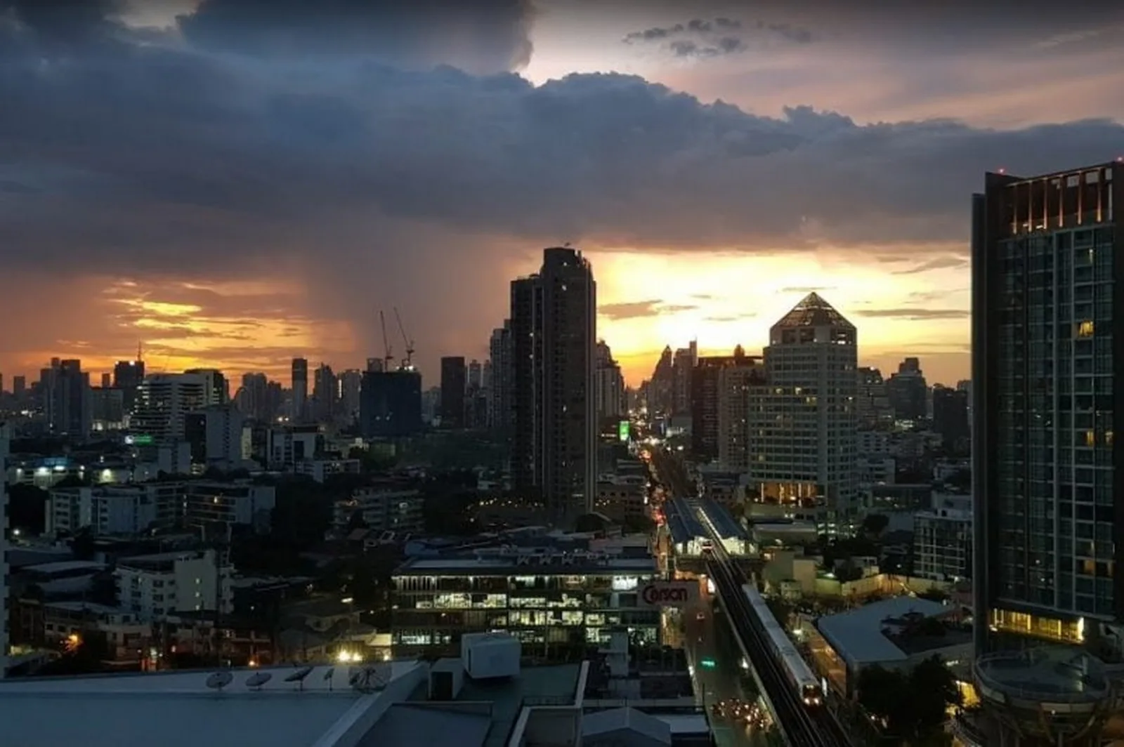 WYNE Sukhumvit — photo 18