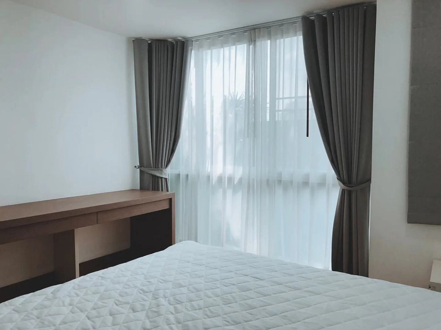 Serene Place Sukhumvit 24 — photo 1