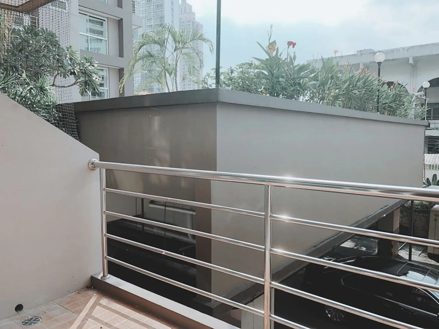 Serene Place Sukhumvit 24 — photo 5