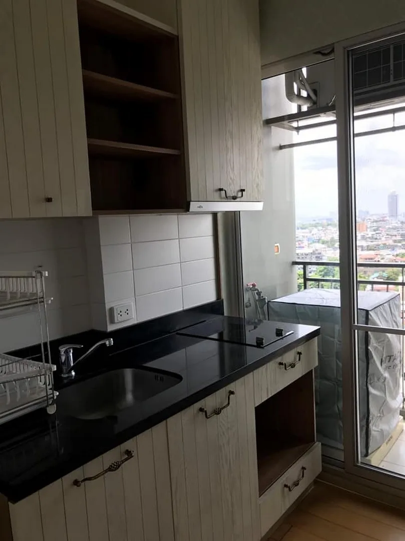 Hive Sathorn — photo 7