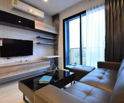 Quinn Condo Ratchada