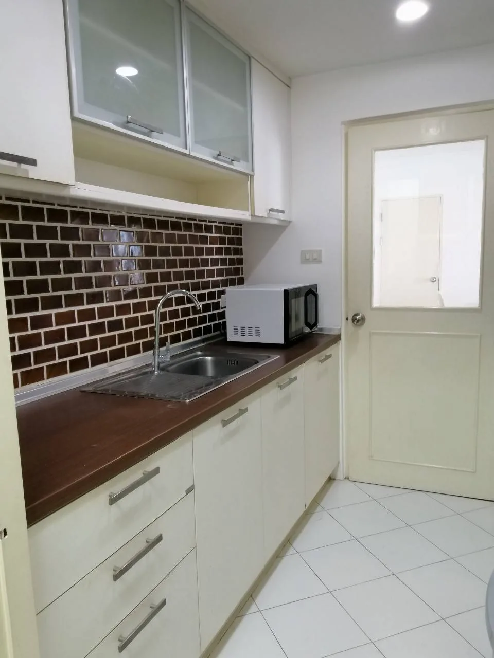 Baan Siri Sukhumvit 10 — photo 14