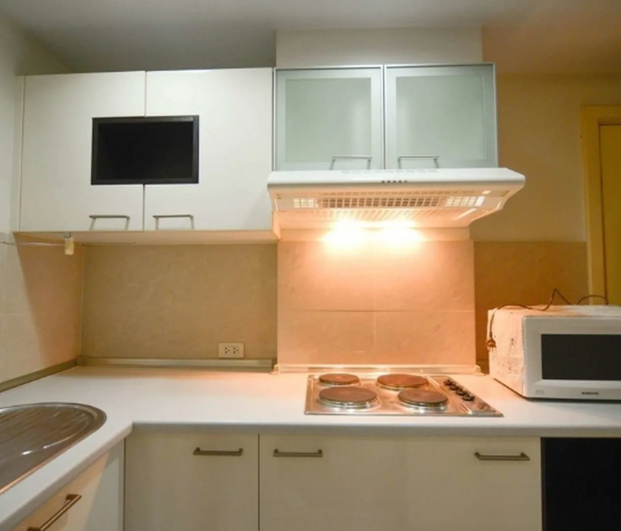Lumpini Suite Sukhumvit 41 — photo 7