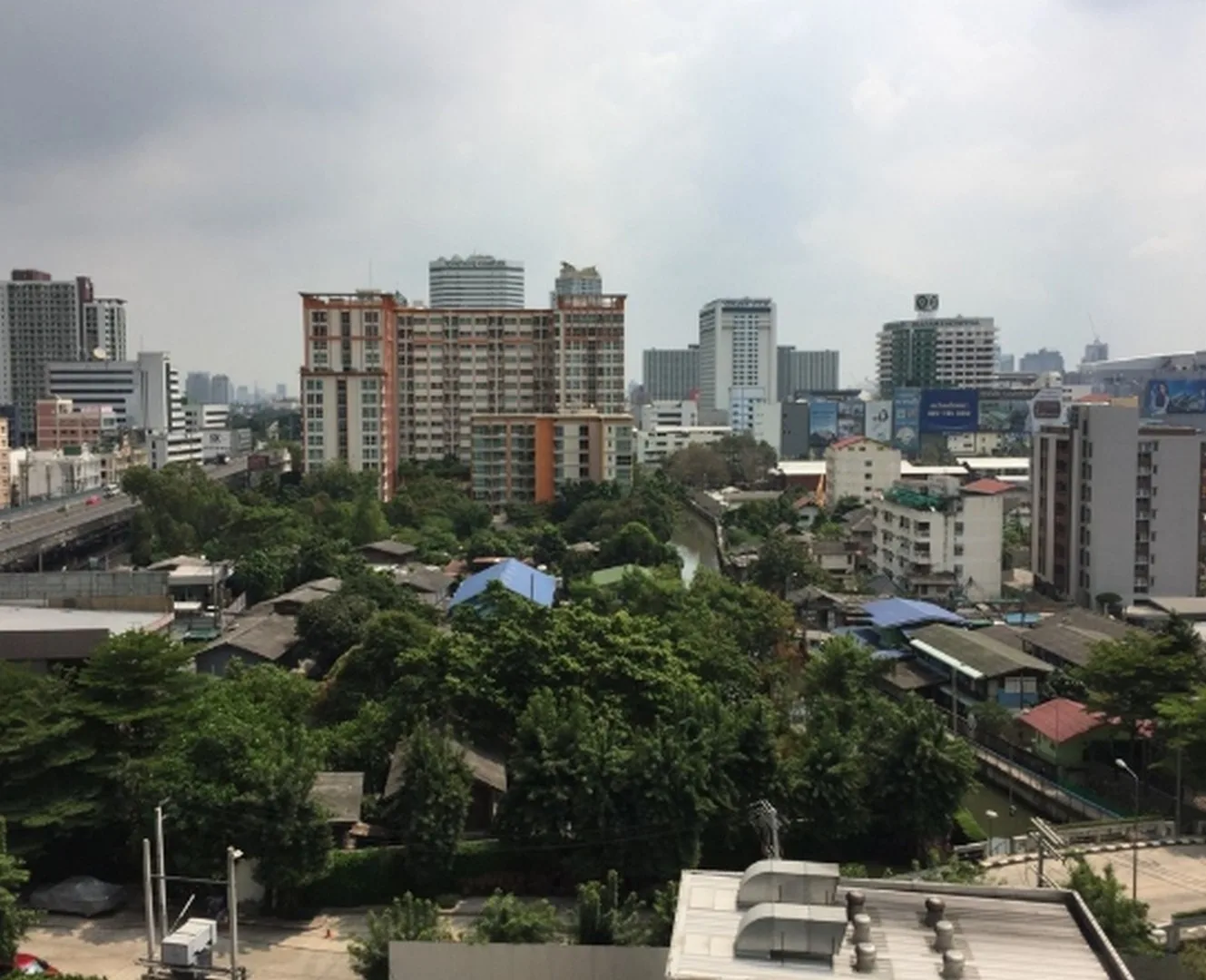 Condolette Midst Rama 9 — photo 4