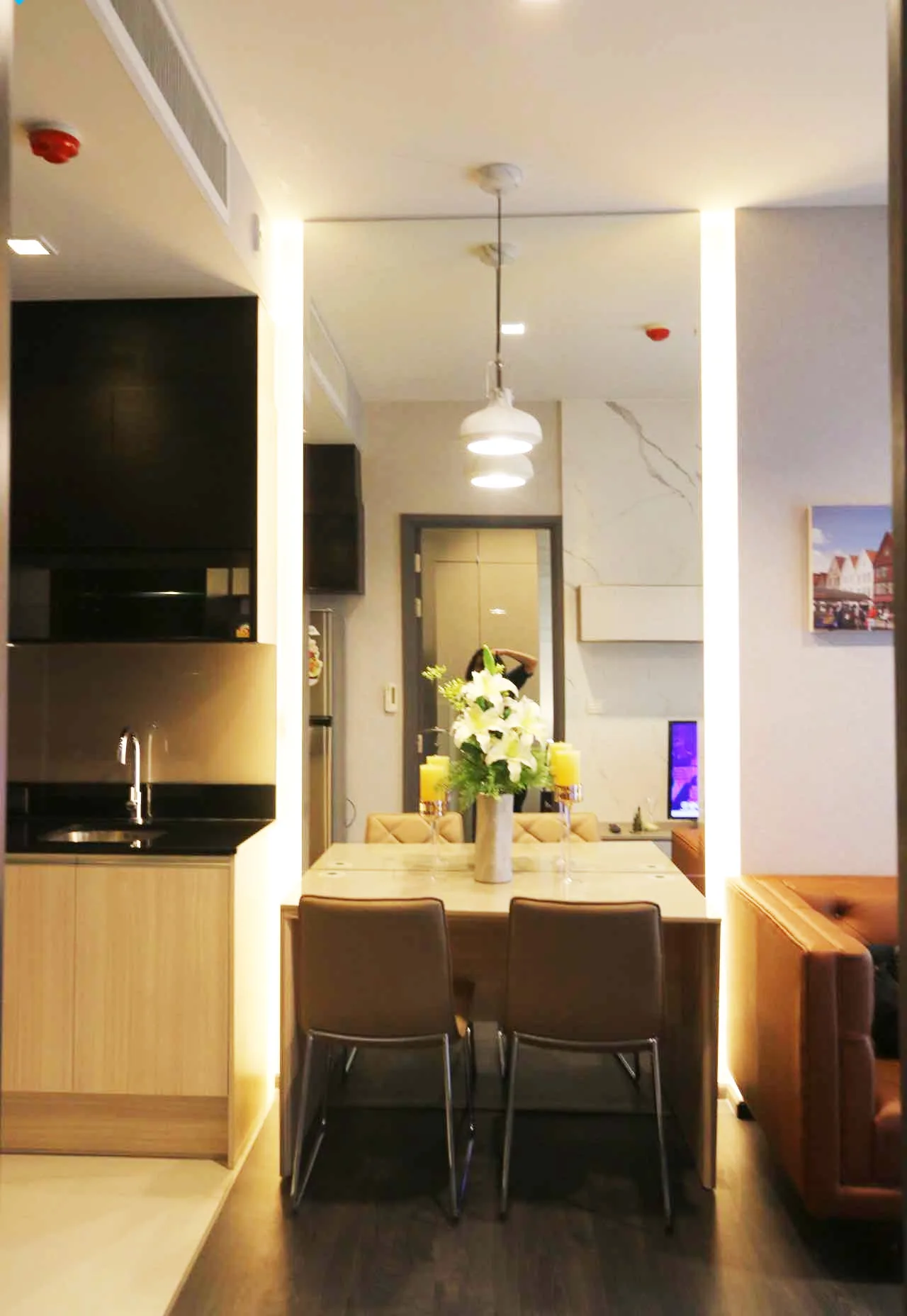 Edge Sukhumvit 23 — photo 5