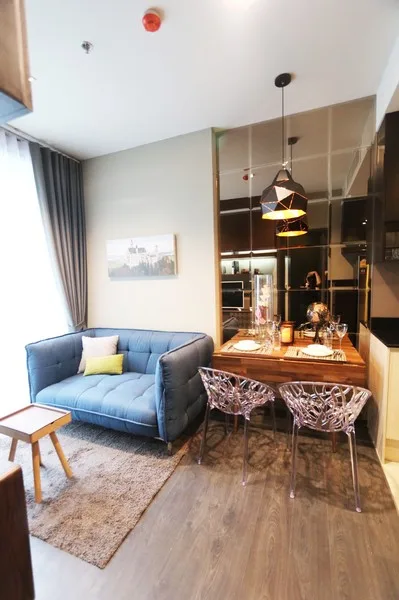Edge Sukhumvit 23 — photo 8