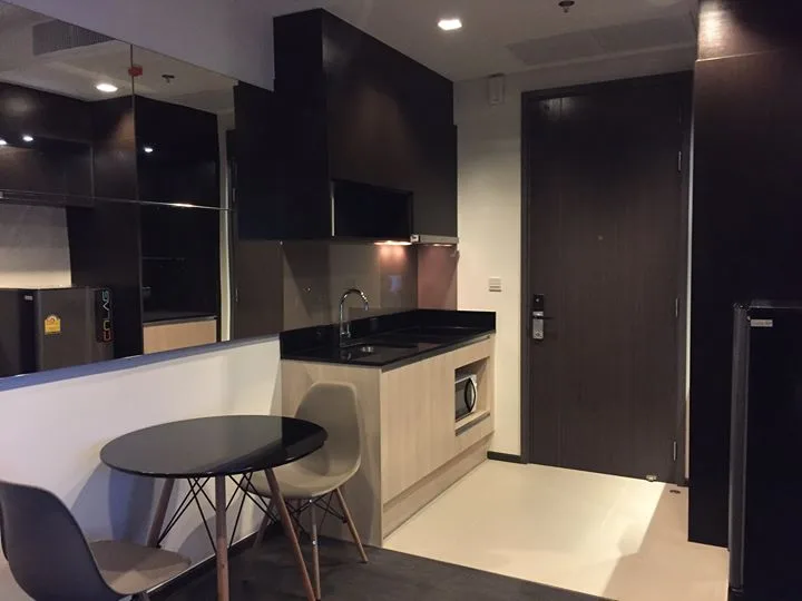 Edge Sukhumvit 23 — photo 7
