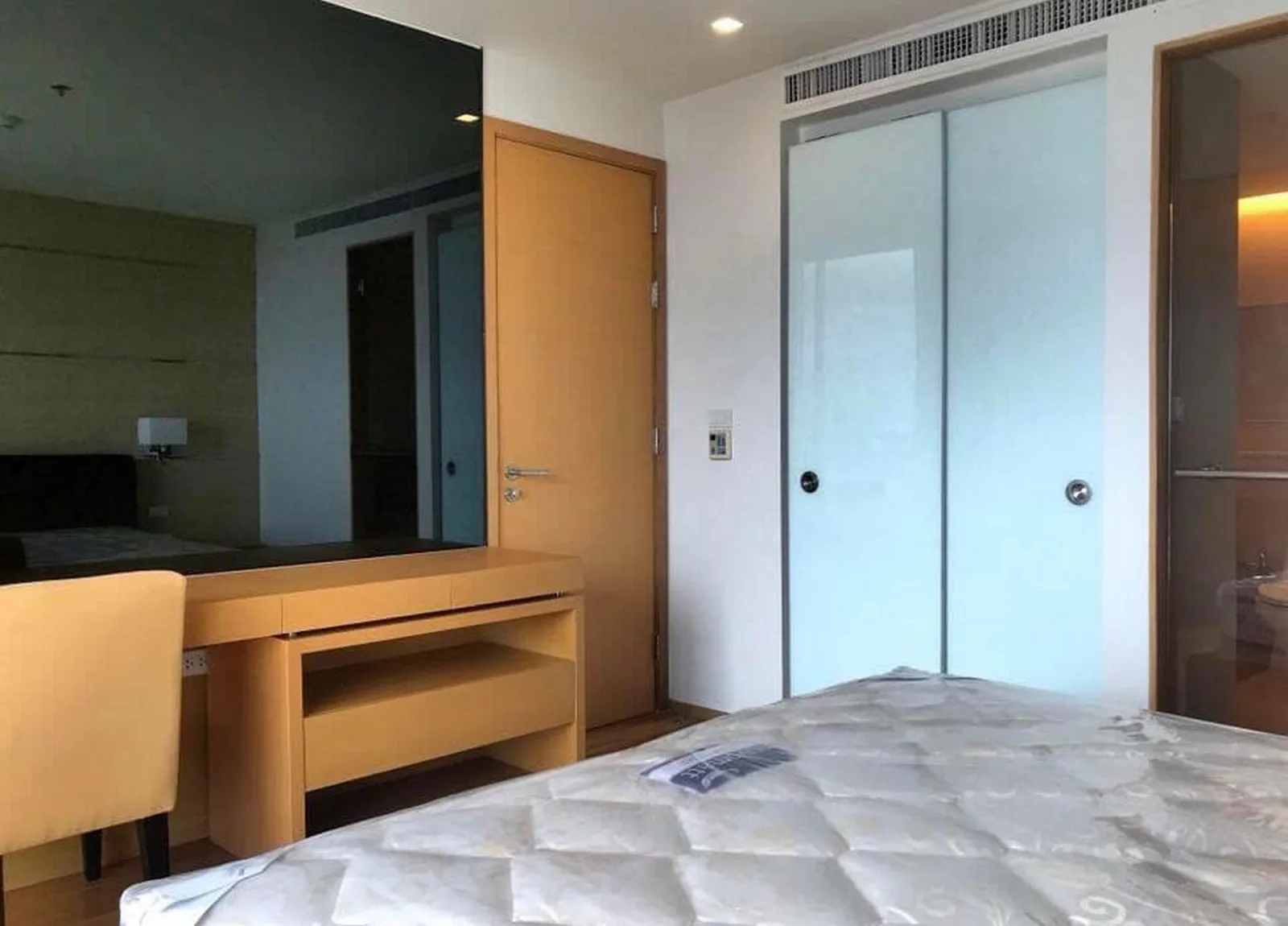 Sathorn Heritage — photo 2