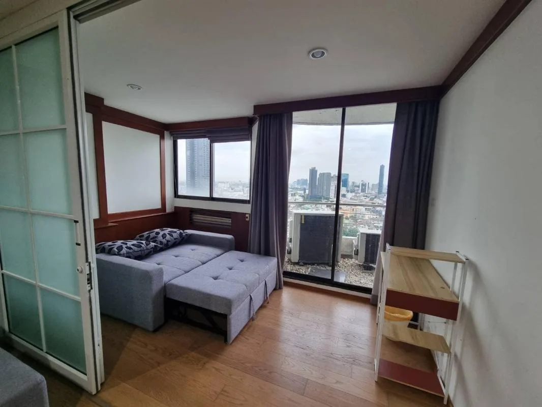 Supalai Place — photo 3