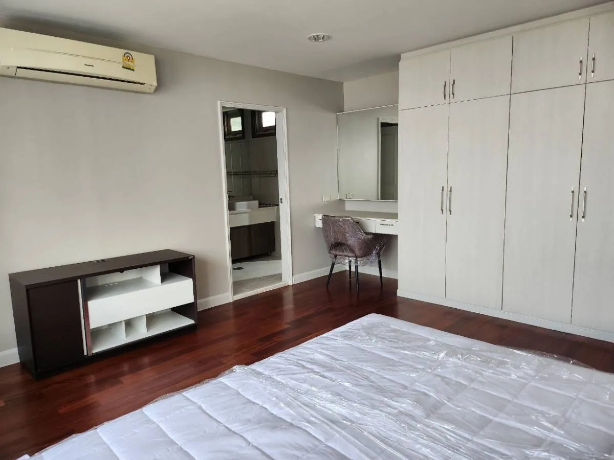 D.S. Tower 1 Sukhumvit 33 — photo 8