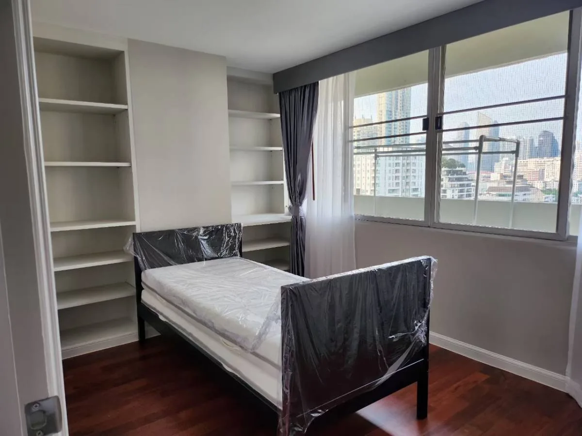D.S. Tower 1 Sukhumvit 33 — photo 10