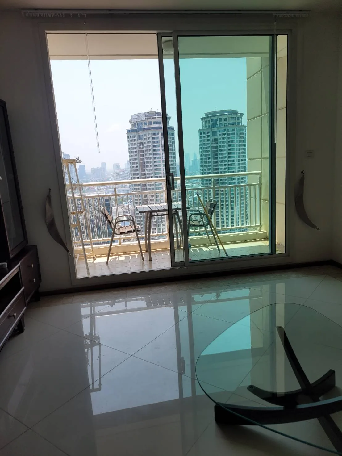 The Empire Place — photo 3