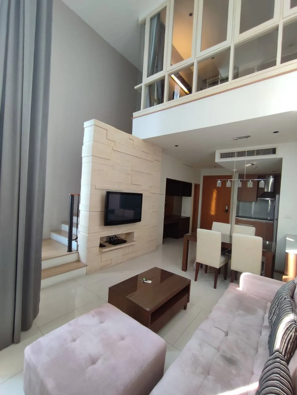 The Emporio Place — photo 4