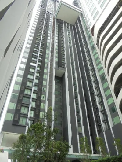 Edge Sukhumvit 23