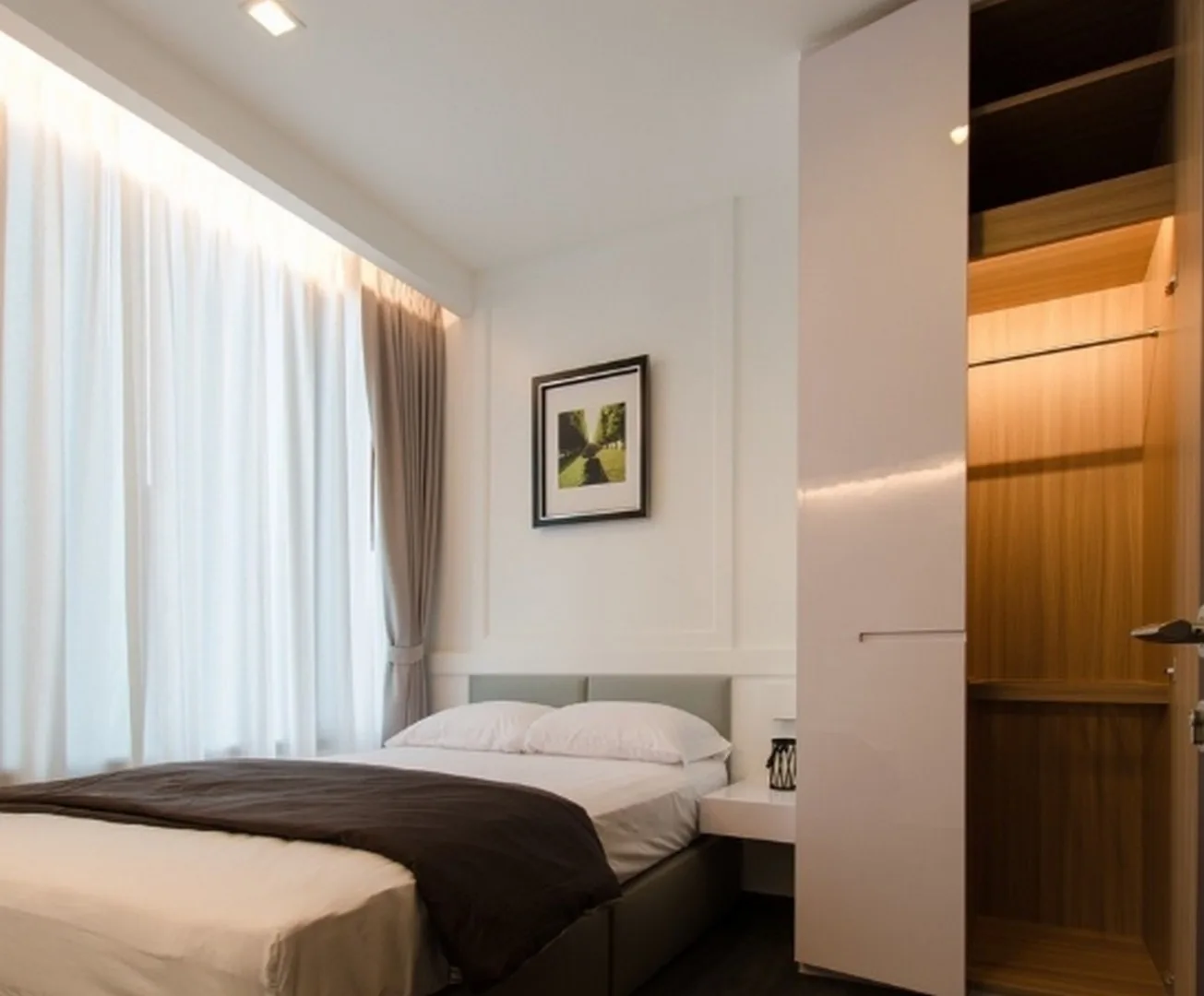 Edge Sukhumvit 23 — photo 2