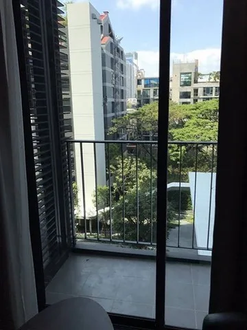 Edge Sukhumvit 23