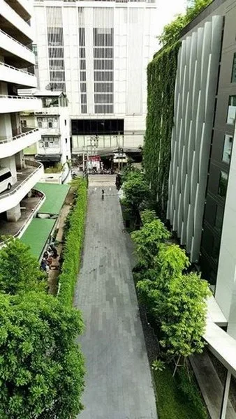 Edge Sukhumvit 23 — photo 15