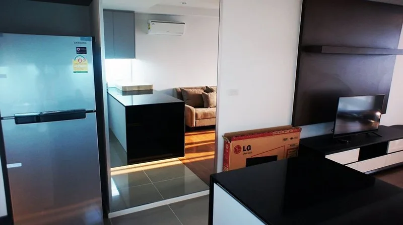 15 Sukhumvit Residences — photo 1