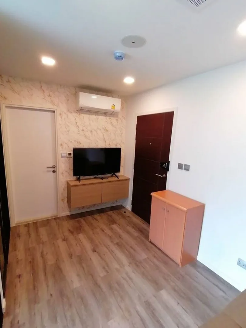 Brown Condo Huaikwang — photo 11