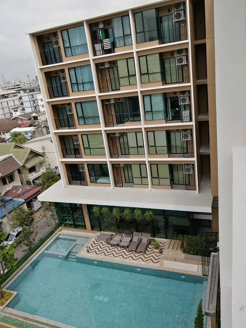 Brown Condo Huaikwang — photo 13