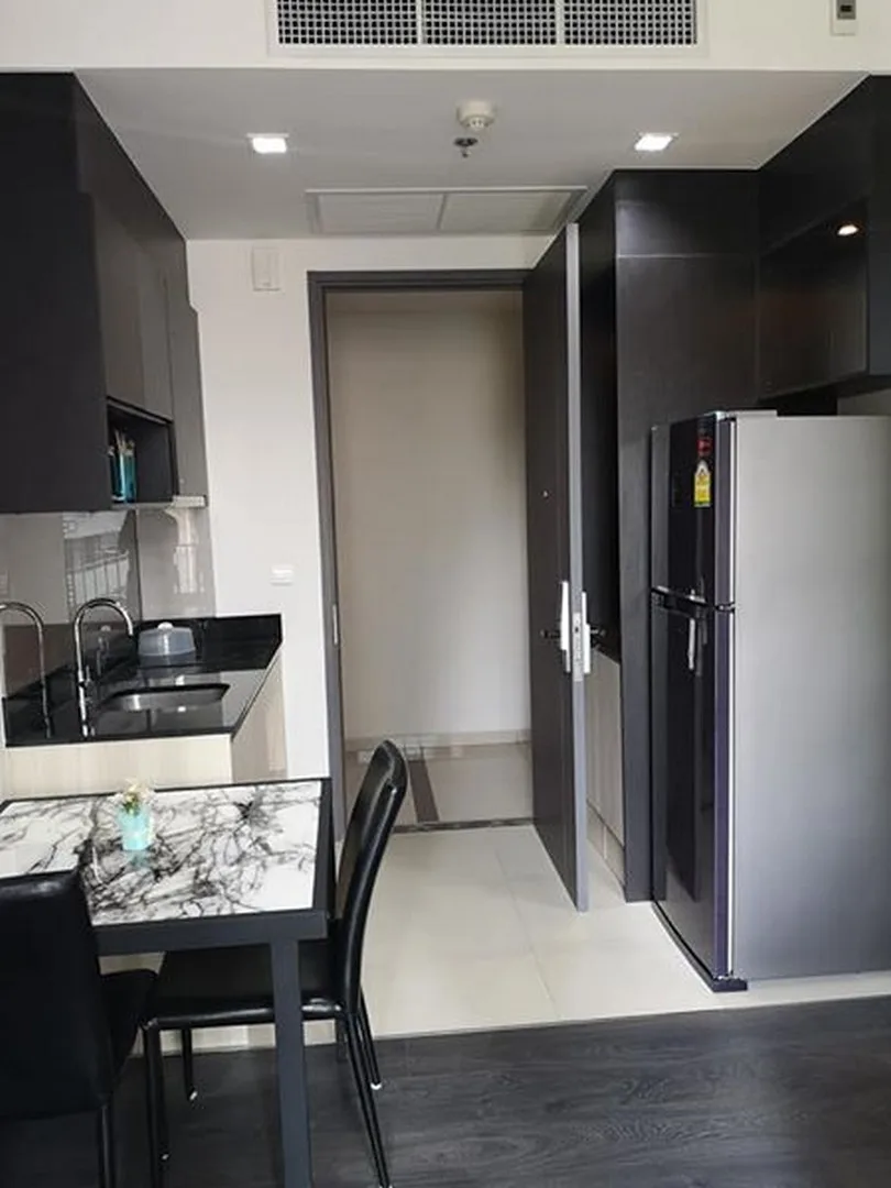 Edge Sukhumvit 23 — photo 2