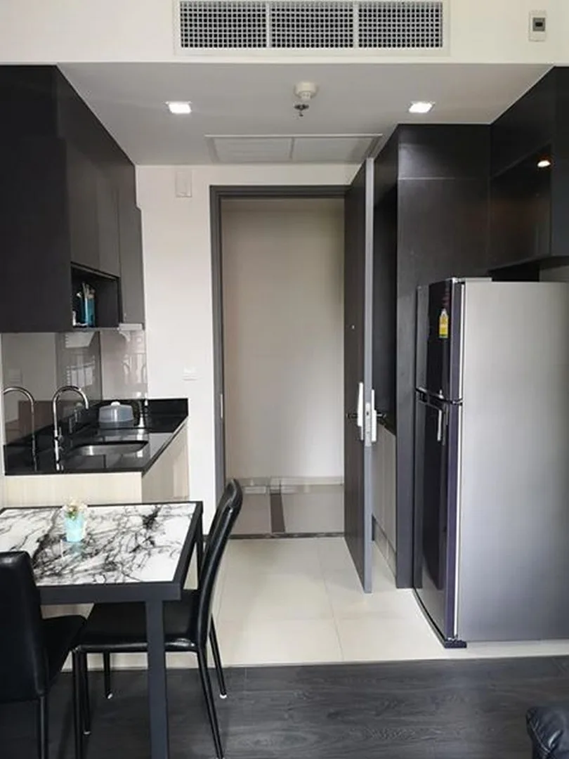 Edge Sukhumvit 23 — photo 3