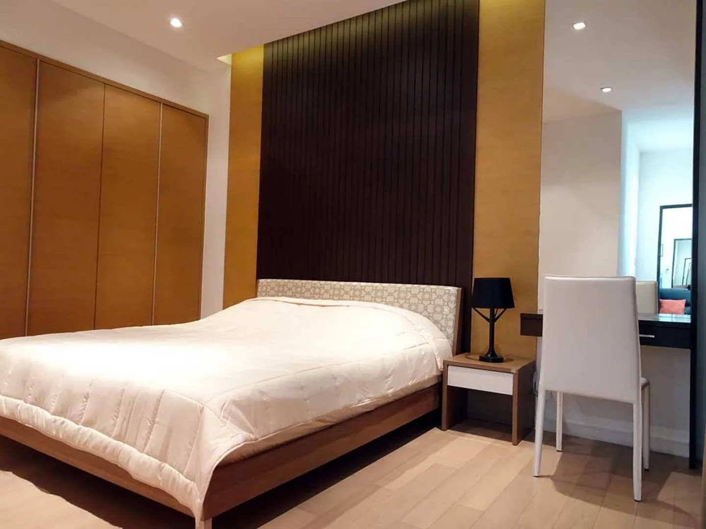 Eight Thonglor Residence — photo 11