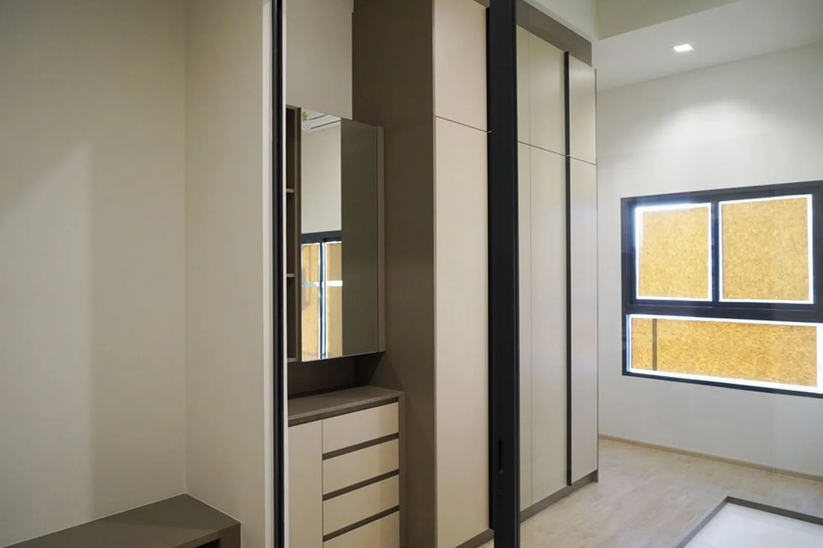 Ideo Sathorn - Wongwian Yai — photo 9