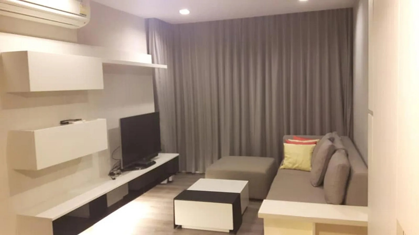 The Room Sukhumvit 40 — photo 9