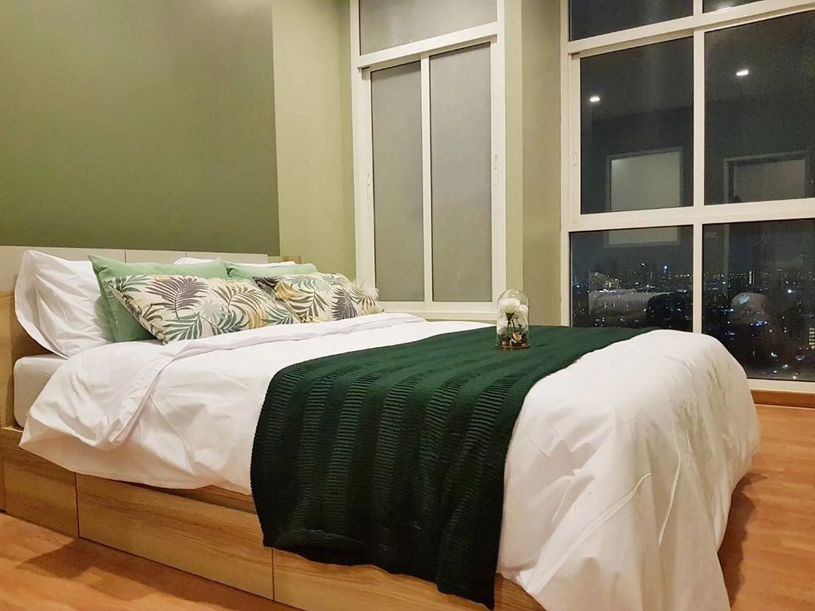 The Coast Condominium — photo 2