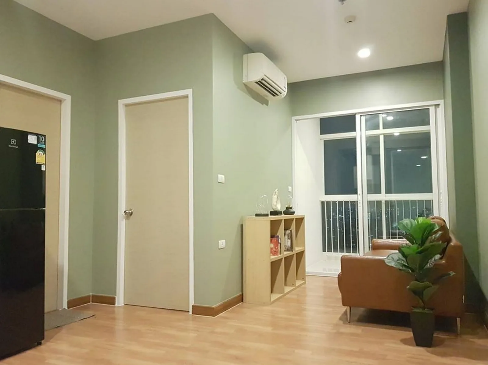The Coast Condominium — photo 8