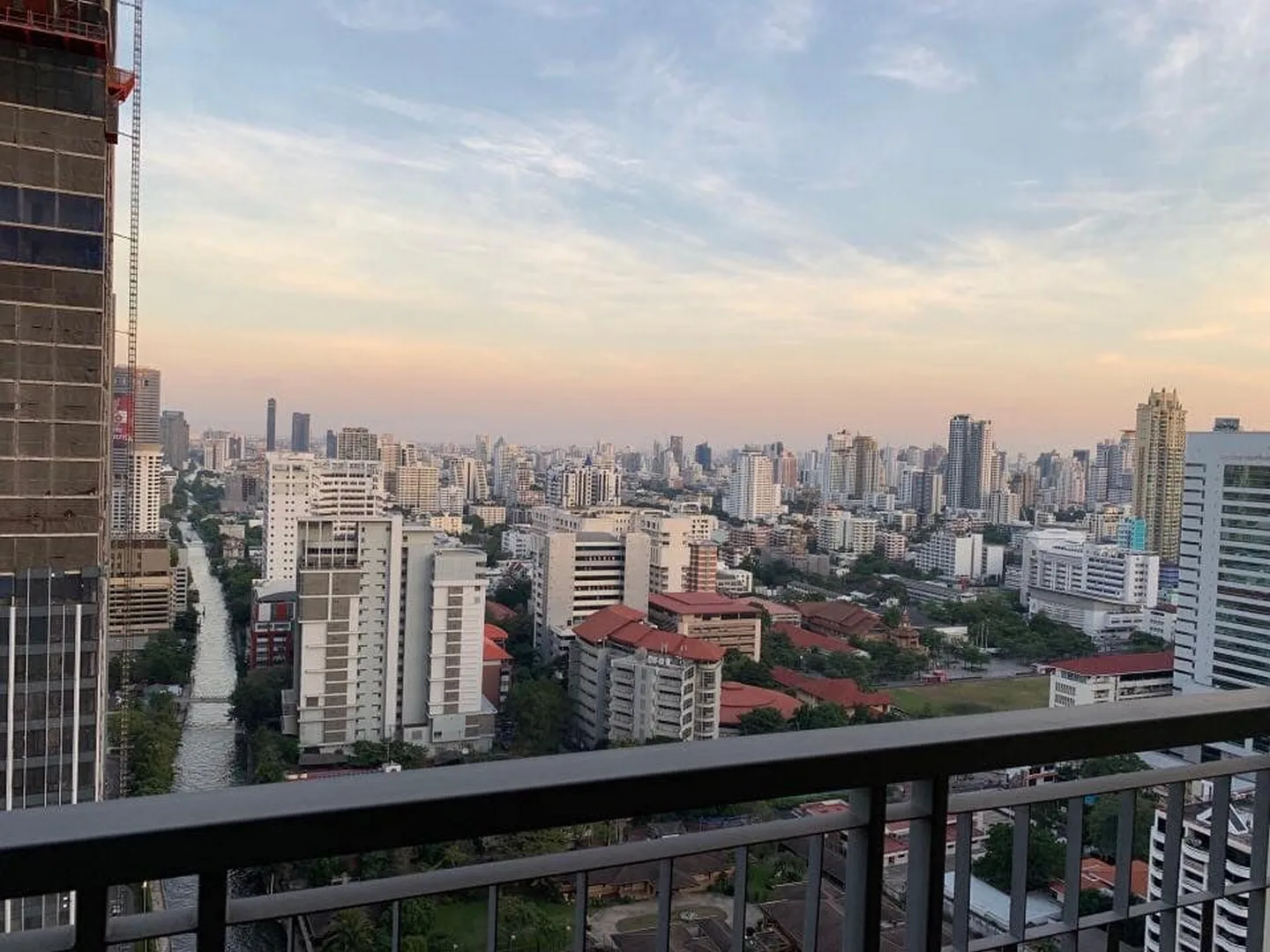 Q Asoke — photo 6