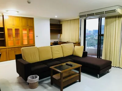 Supalai Place