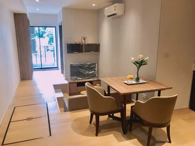 Runesu Thonglor 5