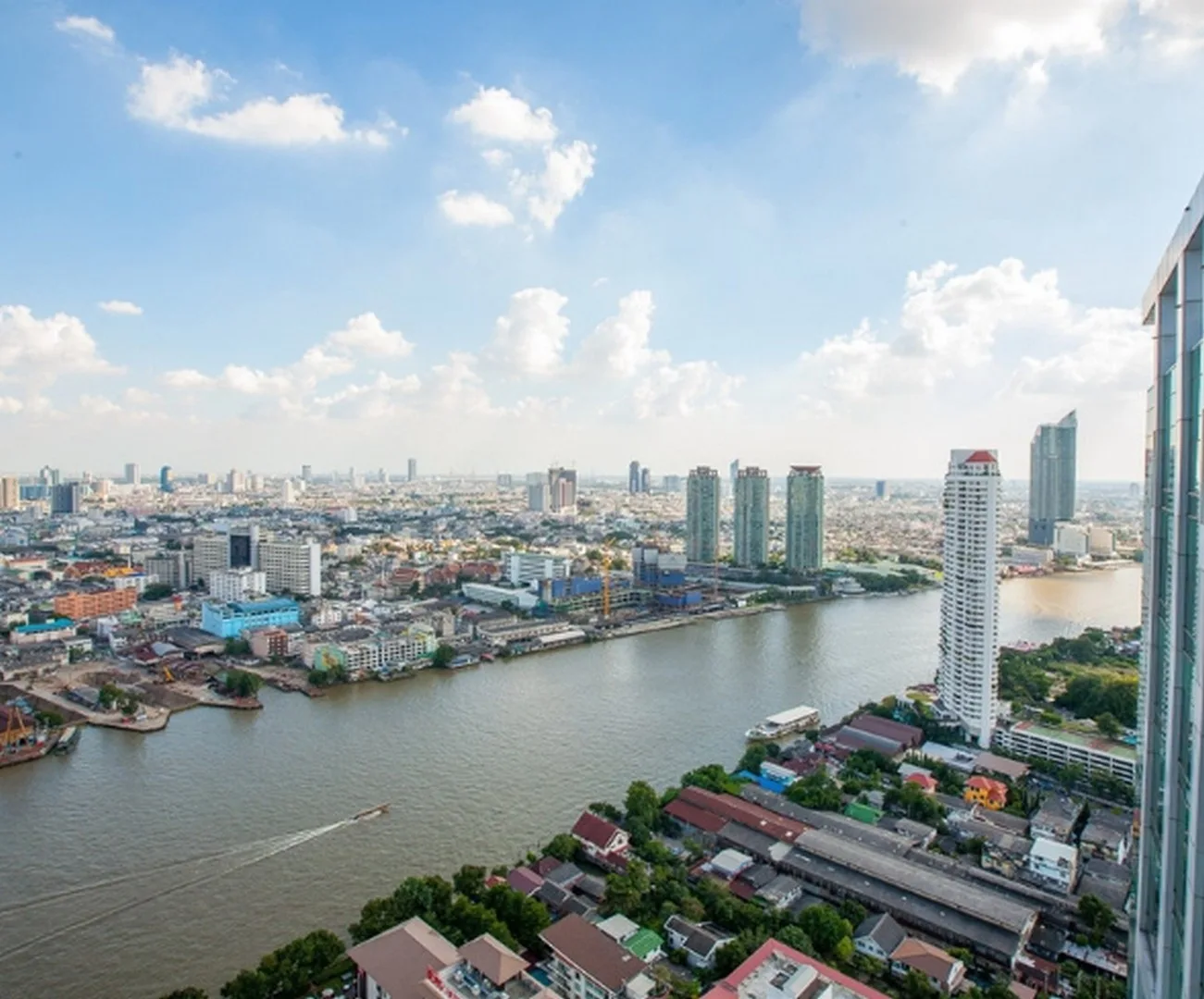Baan Sathorn Chaopraya — photo 11