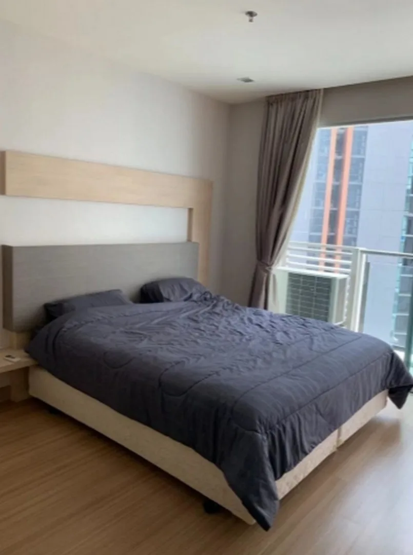 Sky Walk Condominium — photo 10