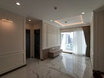 Supalai Elite Surawong
