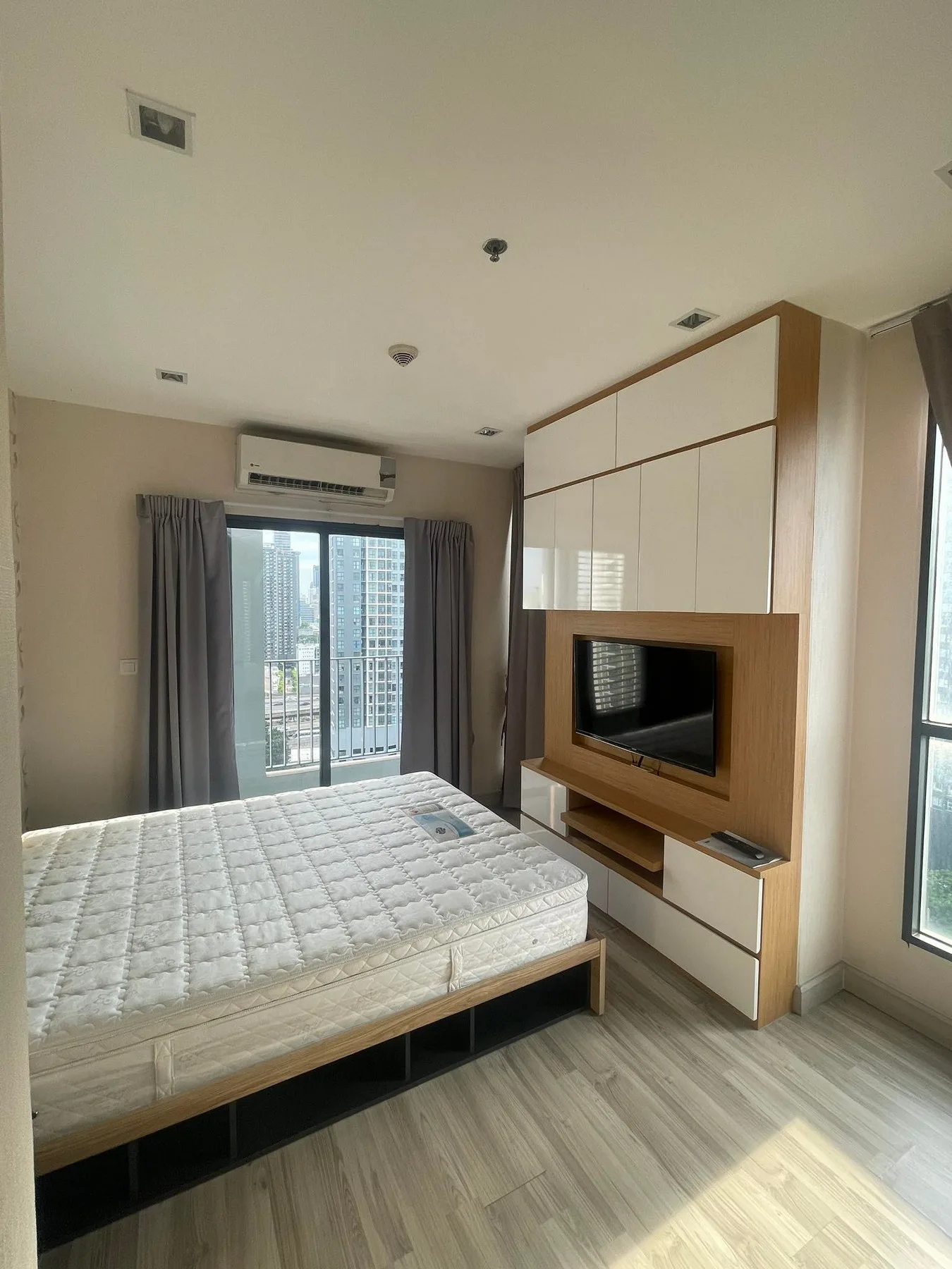 Ideo Mobi Rama 9 — photo 6