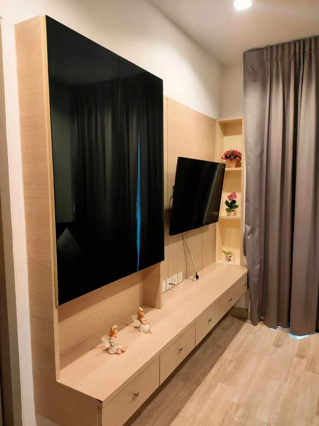 Ideo Mobi Sukhumvit 81 — photo 3