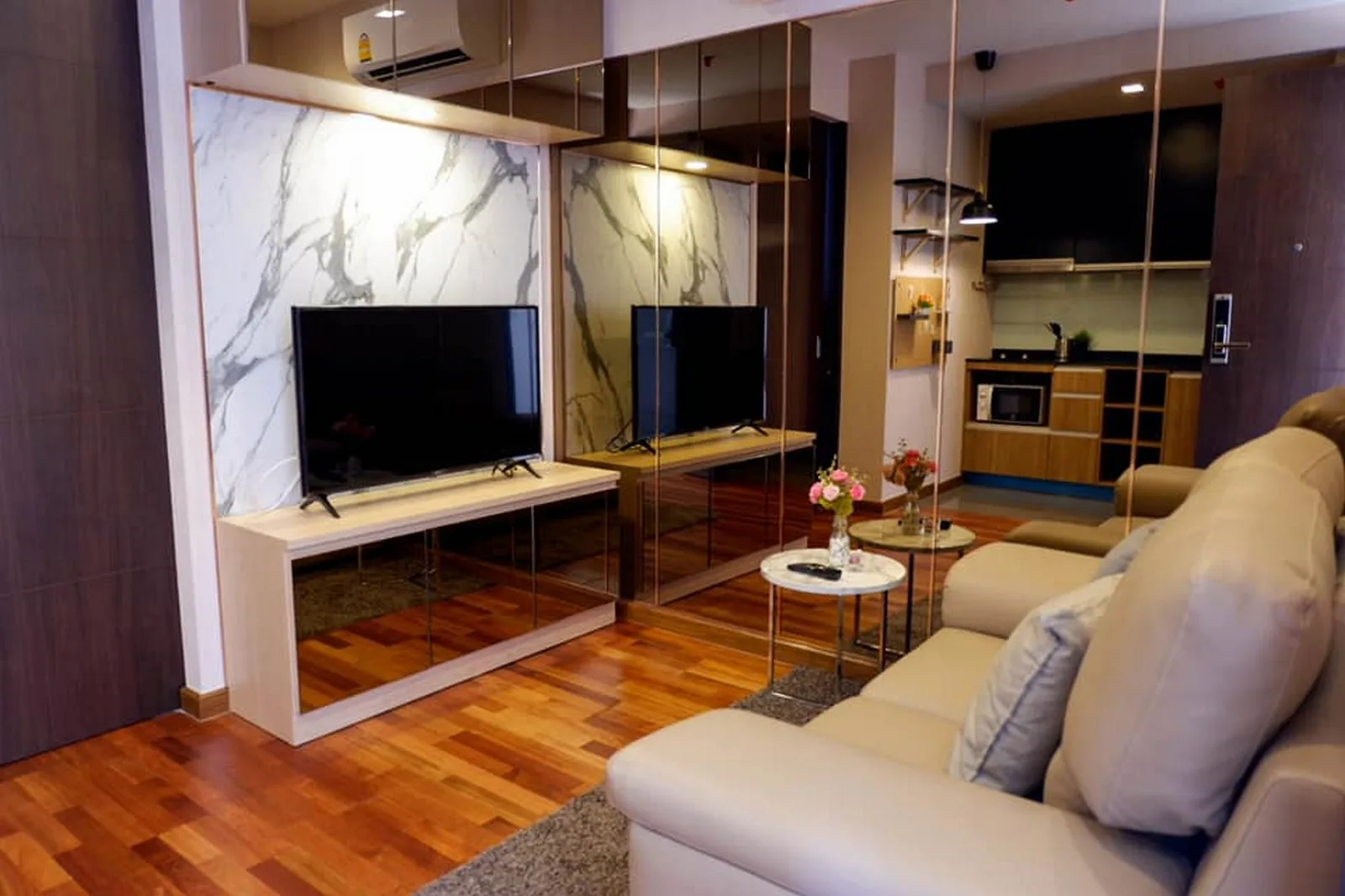 Wish Signature Midtown Siam — photo 10