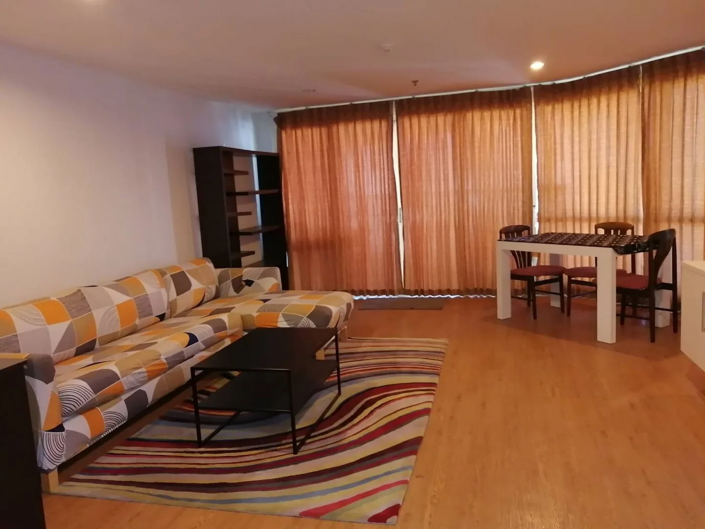 Sukhumvit Suite — photo 2
