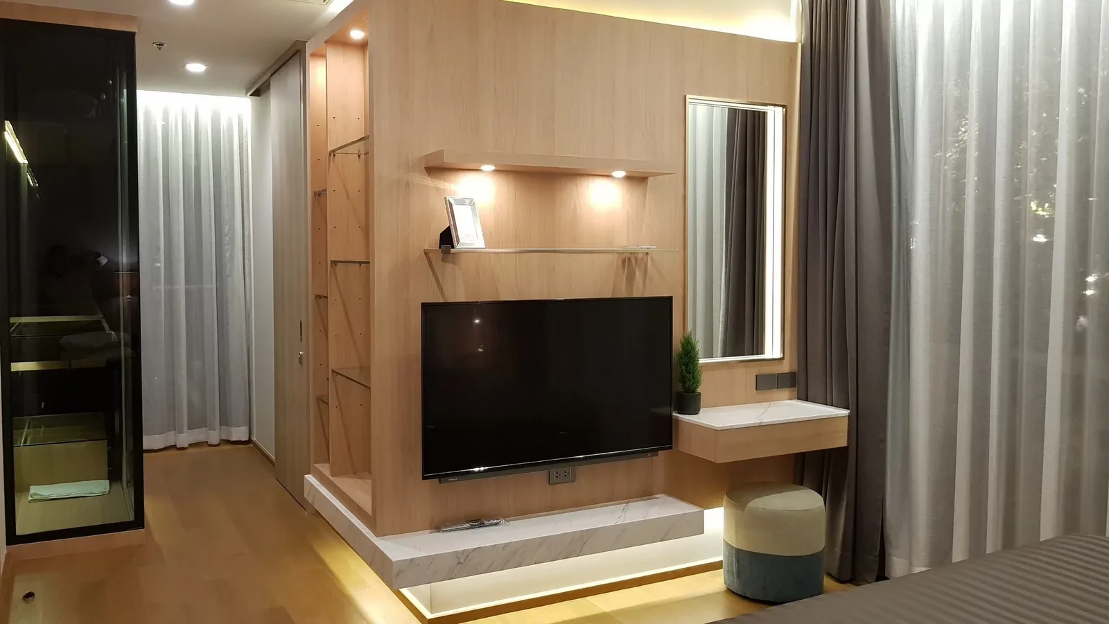 Noble Ploenchit — photo 10