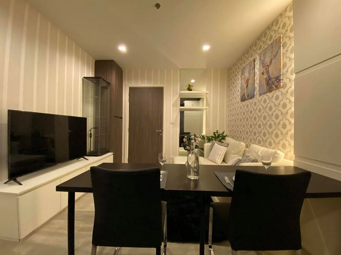 Urbano Absolute Sathon - Taksin — photo 7