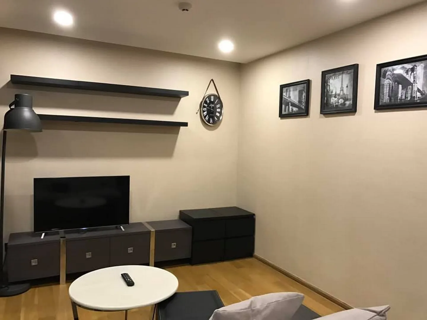 Klass Condo Langsuan — photo 1