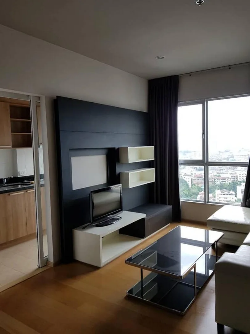 Hive Sathorn — photo 7