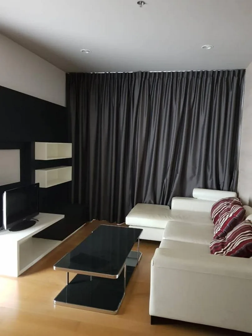 Hive Sathorn — photo 9