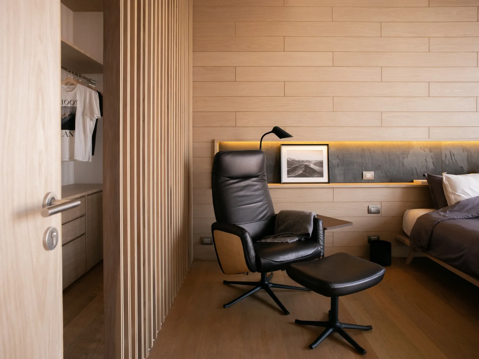 Magnolias Waterfront Residences — photo 11