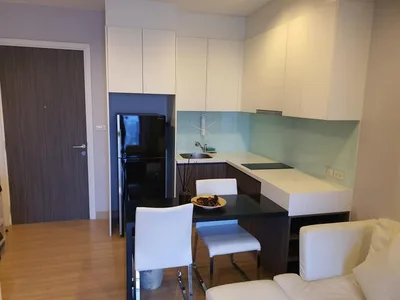 Urbano Absolute Sathon - Taksin