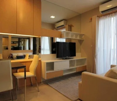 Condolette Midst Rama 9