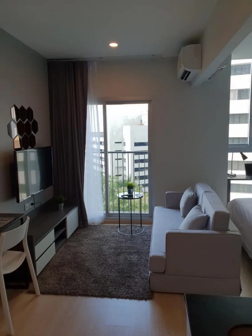 Noble Revolve Ratchada 2 — photo 1